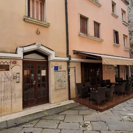 Royal Centar - Happy * Pula